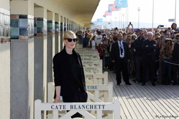 vedettes et acteurs planches festival americain