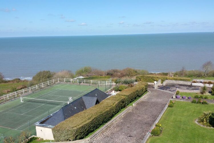 vue mer suite normandy court de tennis