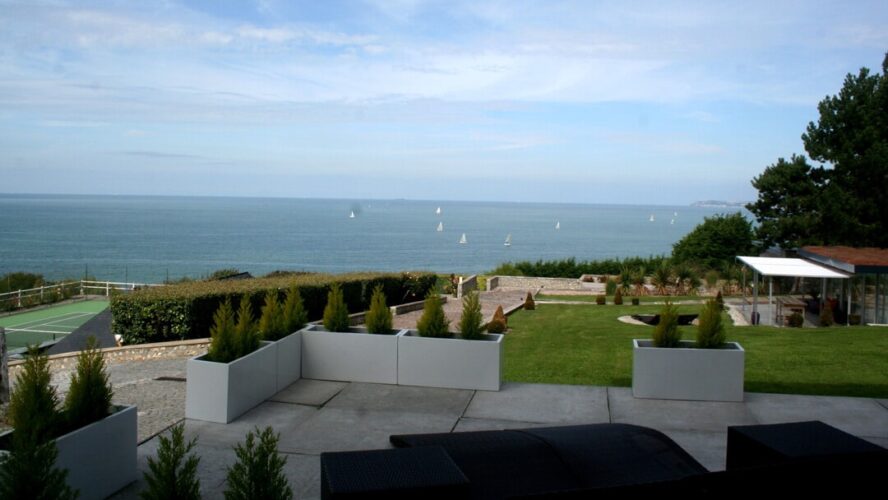 terrasse vue mer gites et voiliers